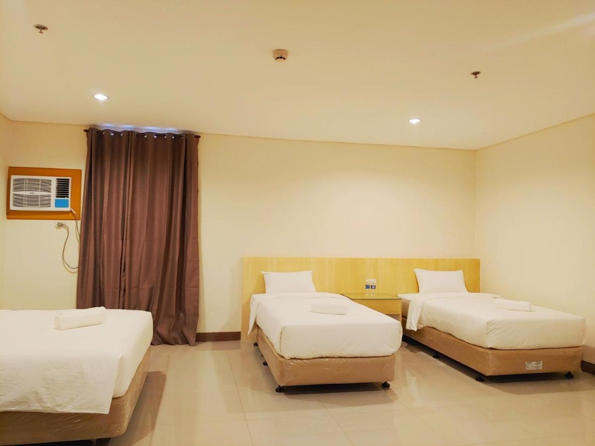 Kaizen Suites Манила Экстерьер фото