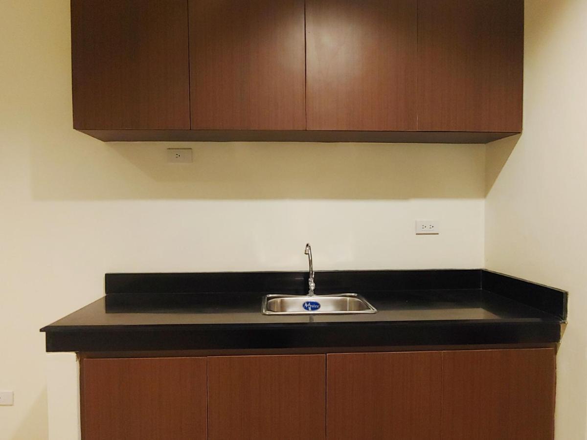 Kaizen Suites Манила Экстерьер фото