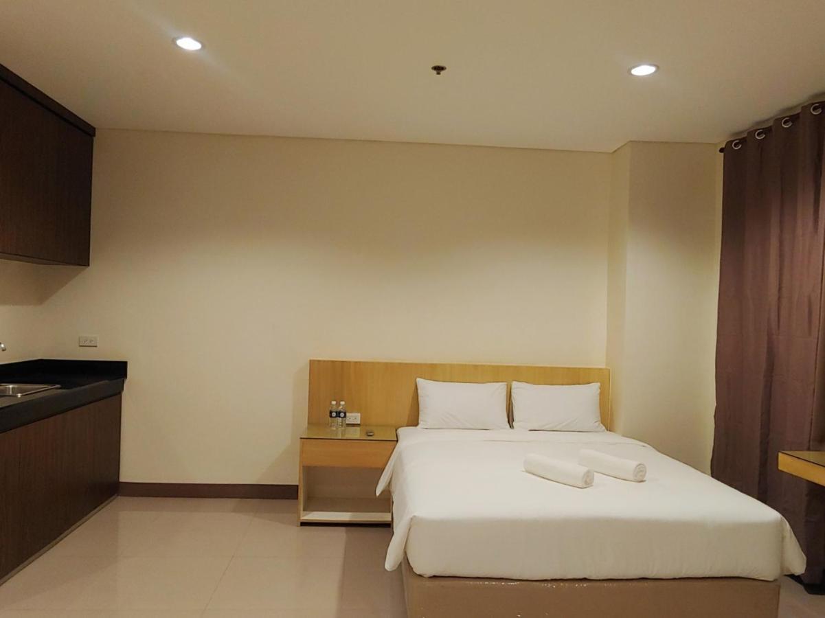 Kaizen Suites Манила Экстерьер фото