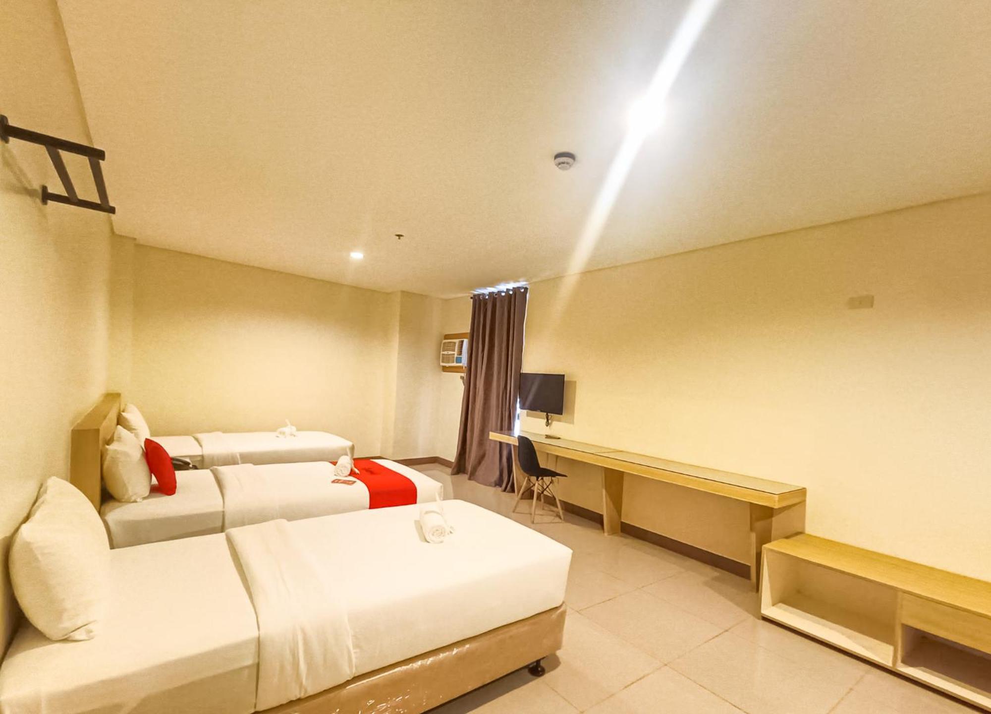 Kaizen Suites Манила Экстерьер фото
