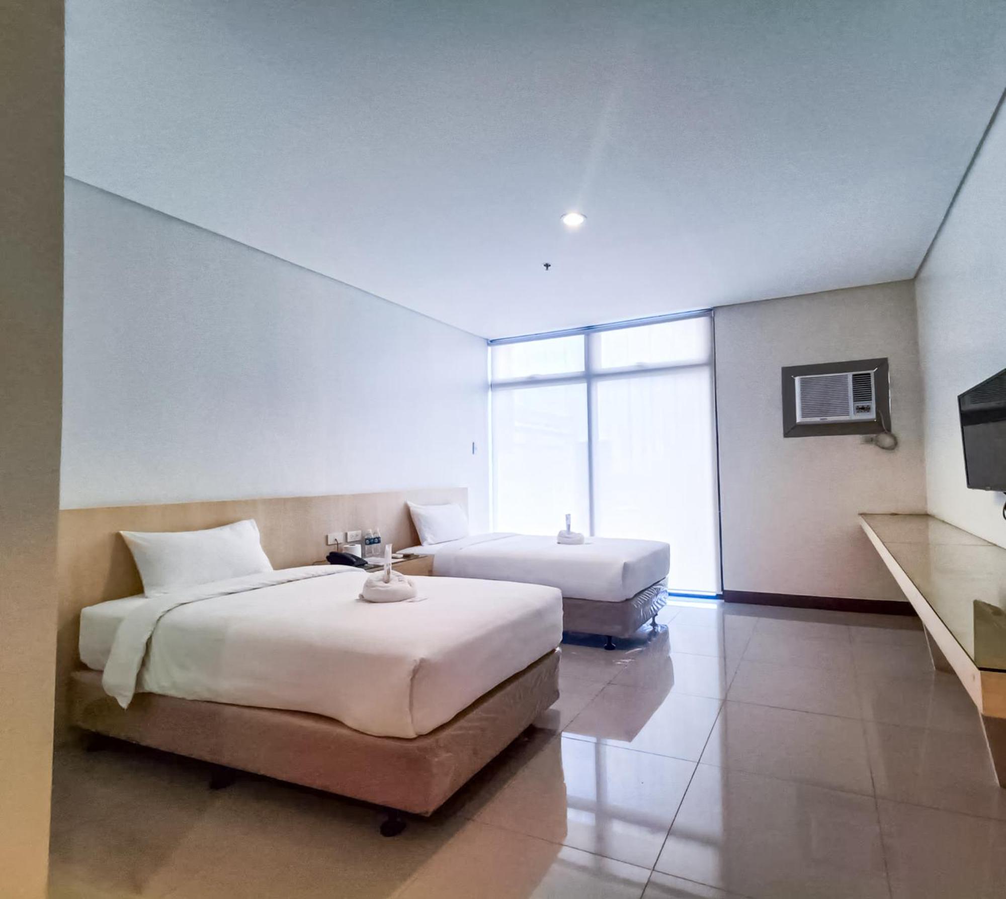 Kaizen Suites Манила Экстерьер фото